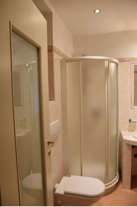 Lognomoelafatina Apartment Baveno Luaran gambar